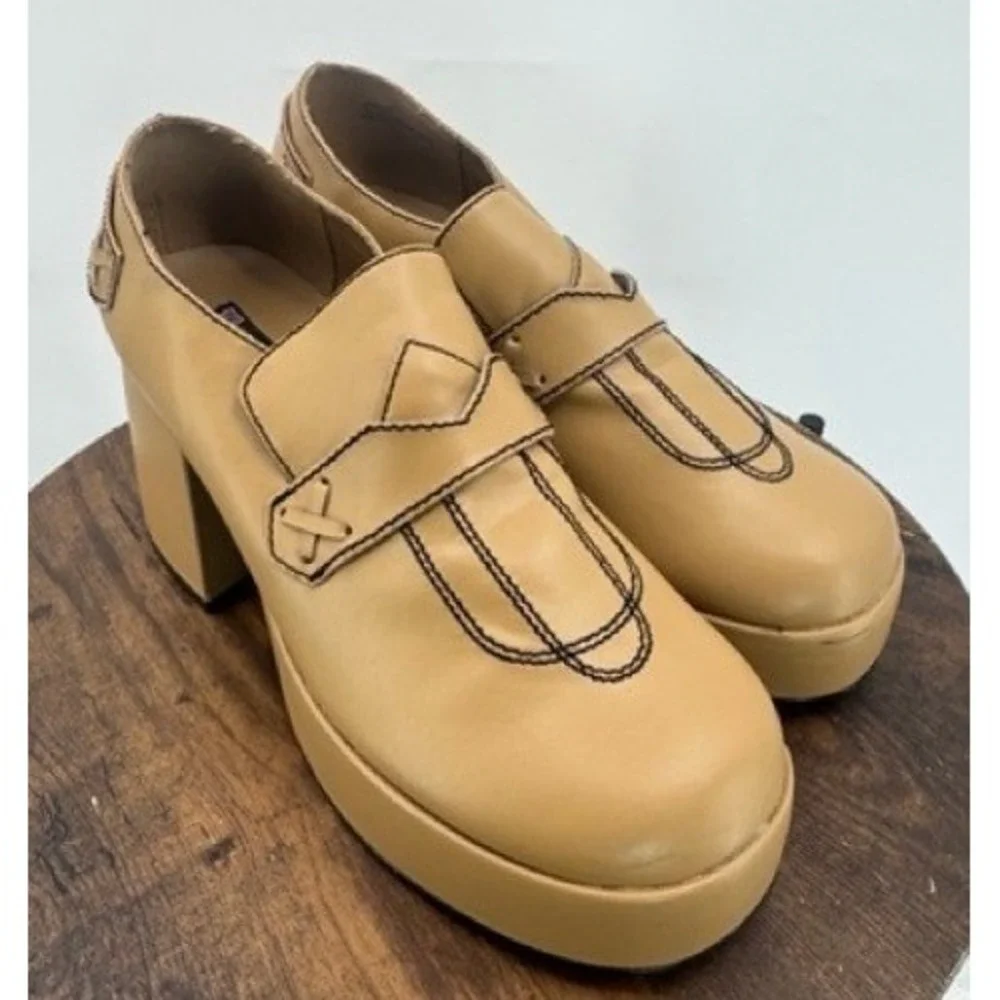 Funtasma Womens Tan Platform Block Heel Loafer Shoes SZ 11 Disco 70s Retro